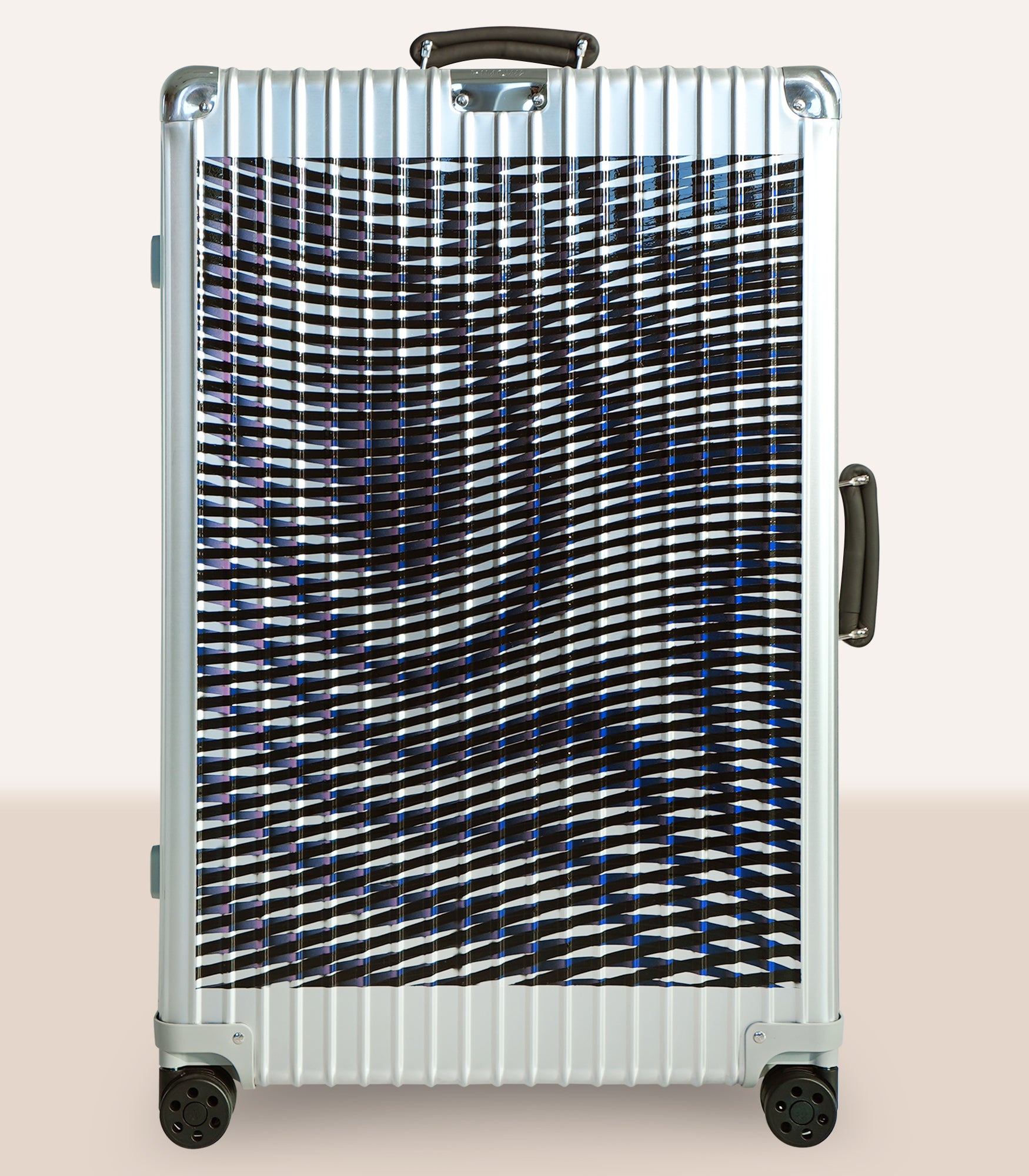 Enzowa (Large Check in)